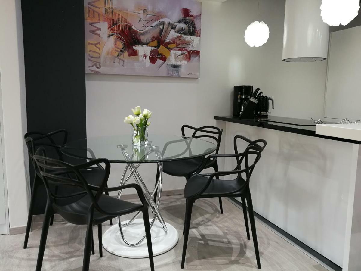 Palladium II City Center Apartments マカルスカ エクステリア 写真