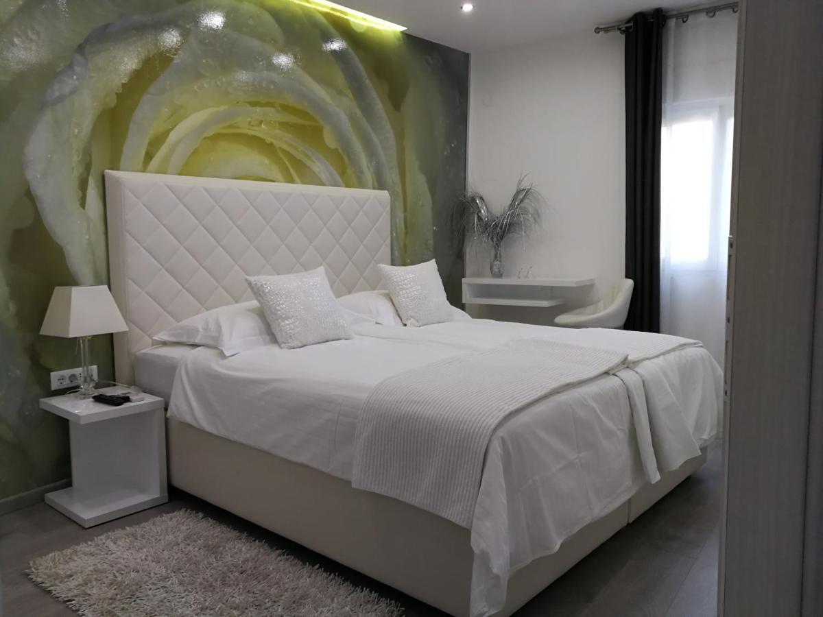 Palladium II City Center Apartments マカルスカ エクステリア 写真